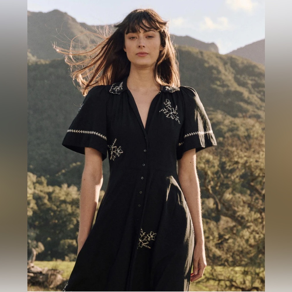 The Great Bridges - Embroidered Black Dress